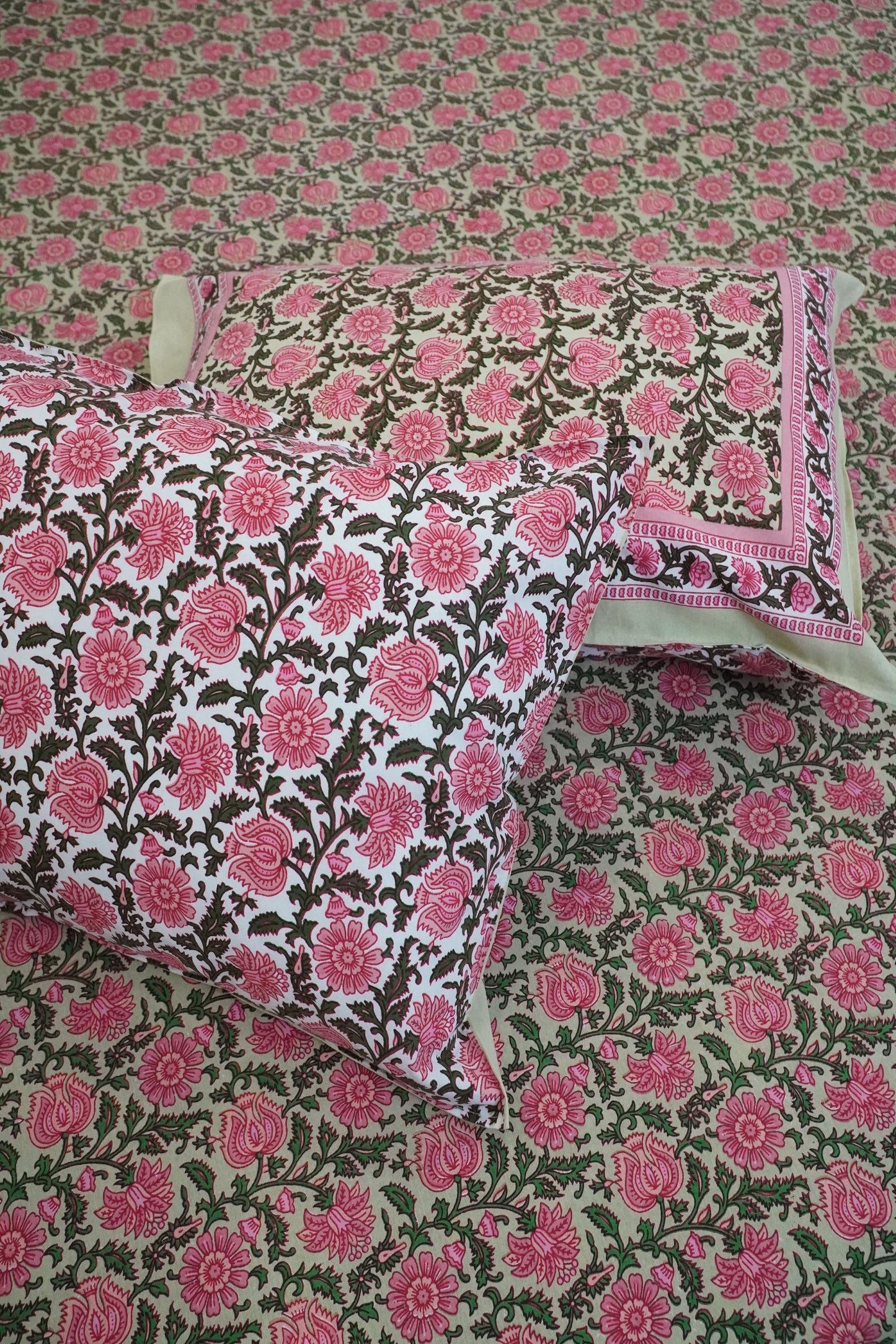 Peach Floral Bedsheet, 100% Cotton, King Size, 100x108 inch, Soft & Breathable