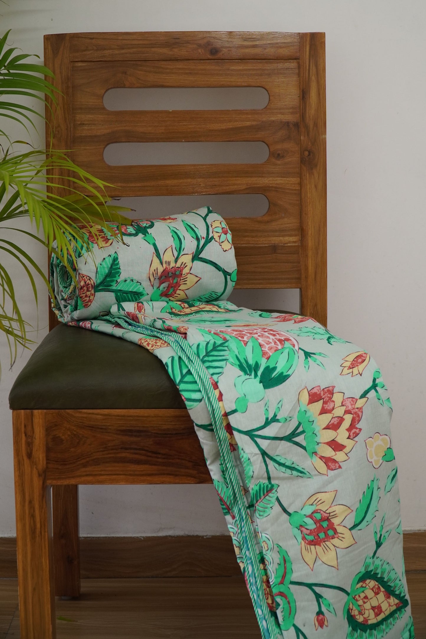 Garden Green Floral Print Reversible Dohar, 100% Cotton, Double Bed Size, 90x106 inch